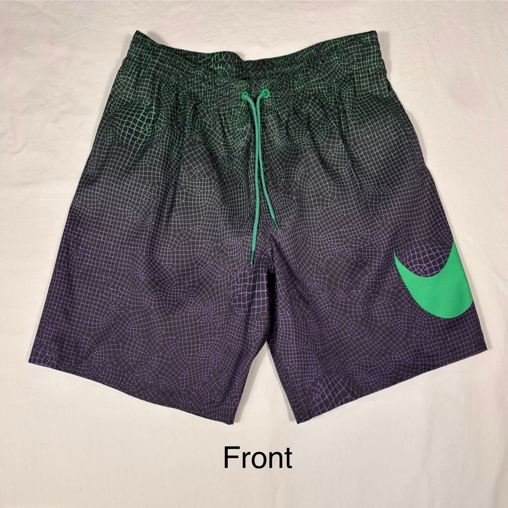 Men’s Lined Nike Swim Trunks (Large)